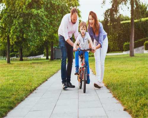 香港三代辅助生殖医院：代生排名与高效助孕流程解读